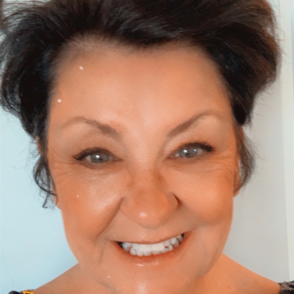 Meet your Posher, Diane